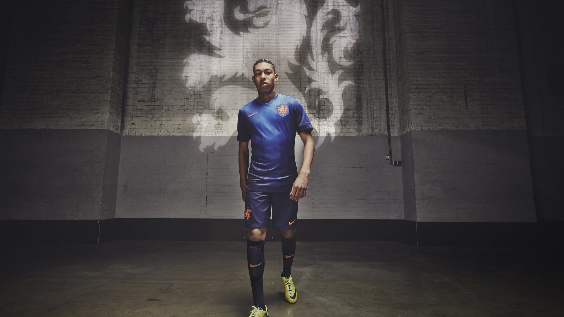 开云体育在线入口-广州队引进外援,锋线实力大增,广州队的外援